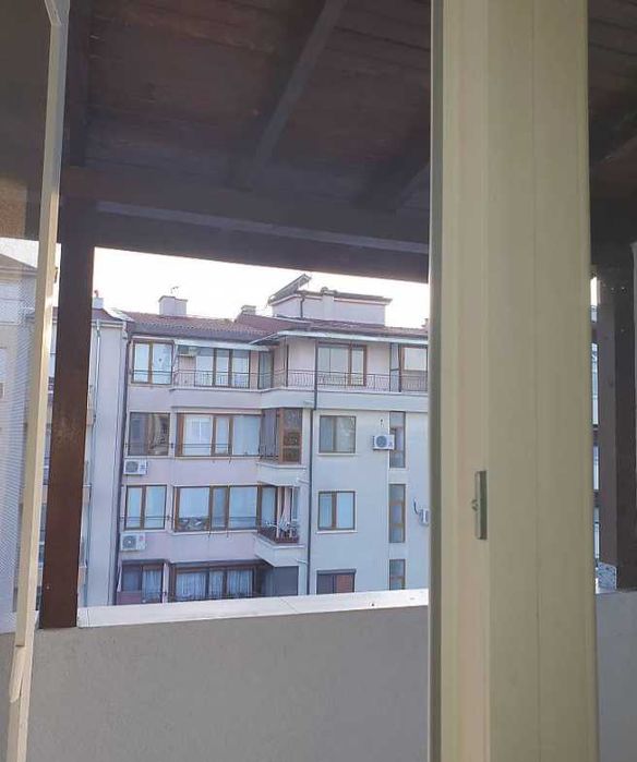 Дава се под наем Двустаен апартамент в Бургас, Лазур - 50 кв.м за 150 € - Снимка #3