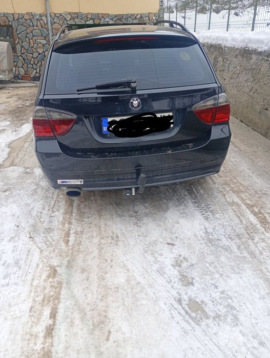 Vând BMW s3 E91 motor 2.0 cai putere 177 an 2008