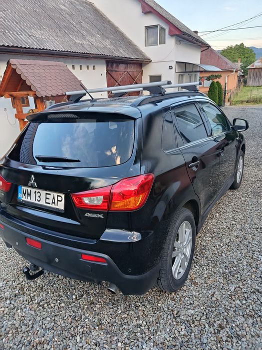 Mitsubishi asx 2011