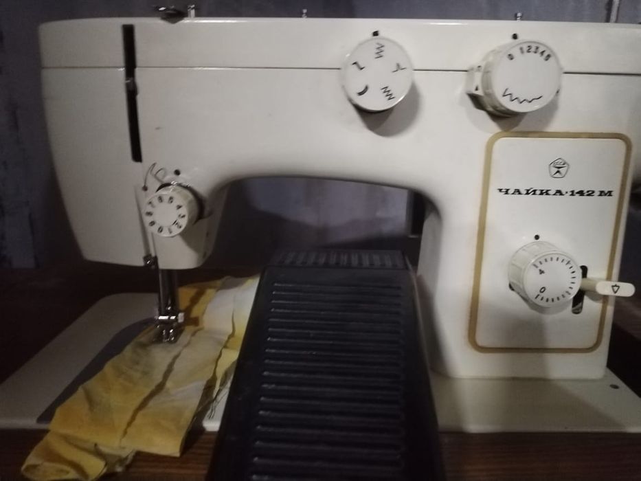 Швейная машинка советская
