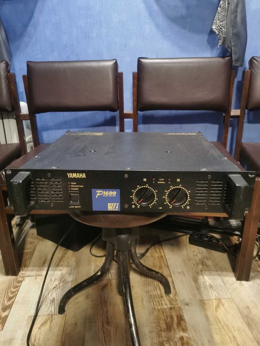 Усилвател 150€ и Рак-чанта 40€