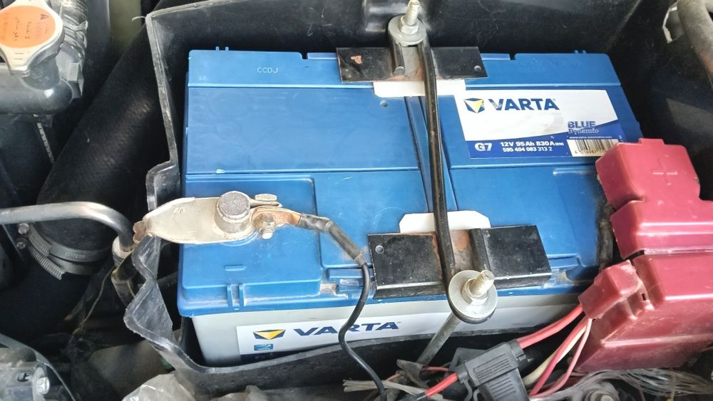 Аккумулятор  VARTA 12v 95 Ah 830A G7