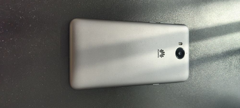 Telefon Huawei Y6 2017