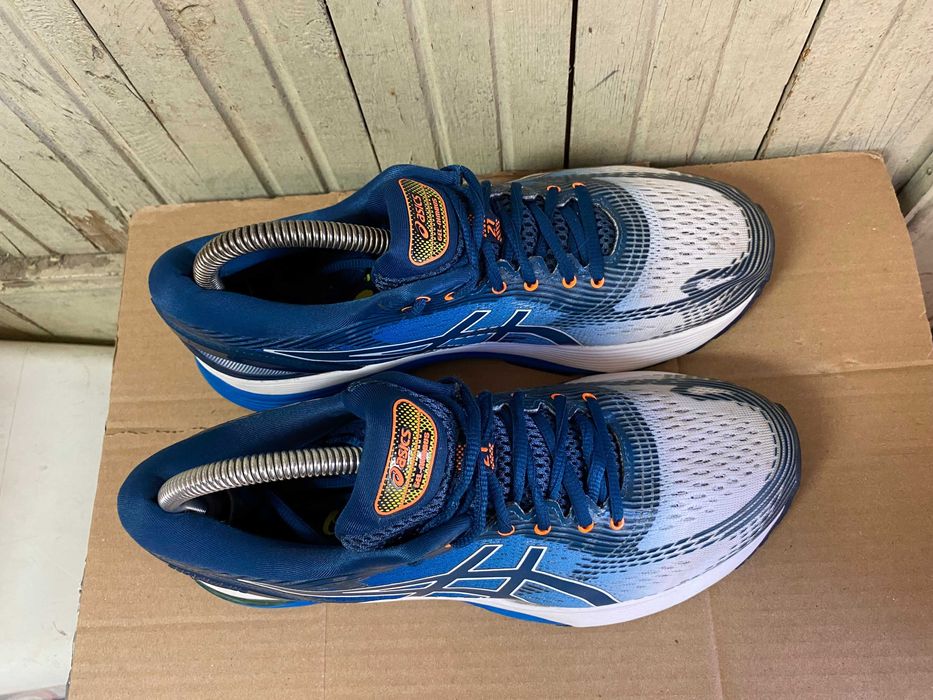 ''Asics GEL-Nimbus 21''оригинални маратонки 40.5 номер