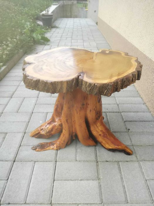 Masuta rustica din lemn