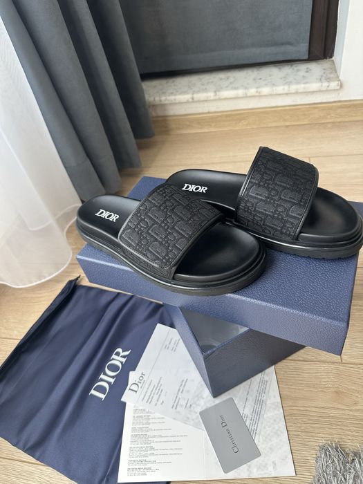 Мъжки чехли Dior