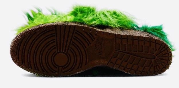 Nike - SB DUNK - Custom - GRINCH - NIKE - SB DUNK - WIZARD  OZ  LOW ..
