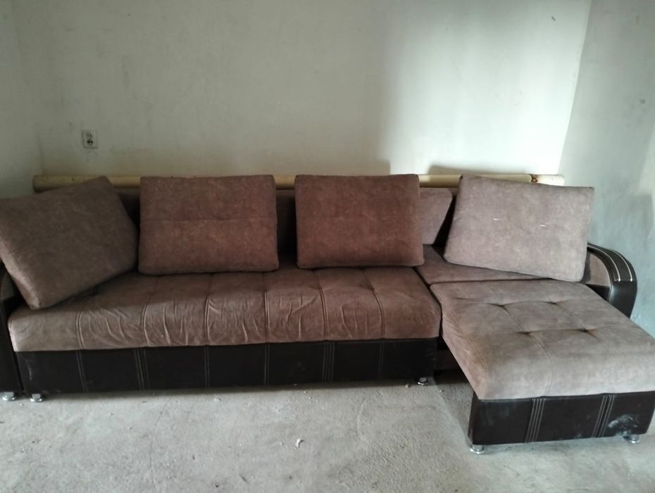 Продам большой диван
