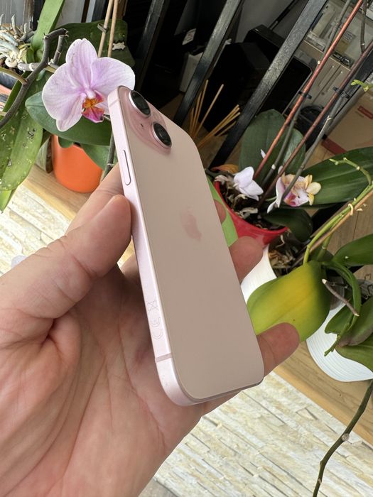 telefon Apple iphone 15 128gb Pink impecabil Garantie ALTEX, sanatate baterie 89%