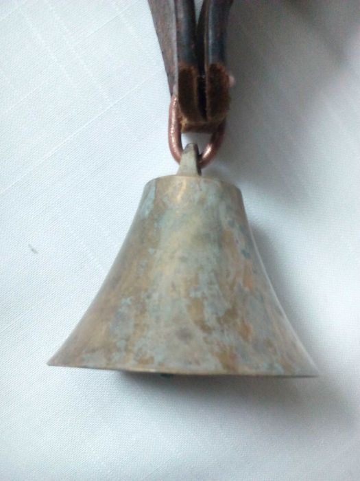 Бронзов чан с хомут