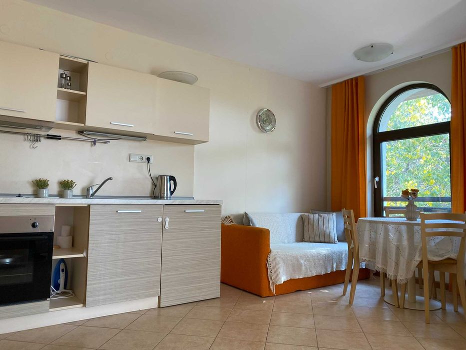 Продава се Тристаен апартамент в к.к. Слънчев бряг - 89 кв.м за 1012 €/кв.м - Снимка #3