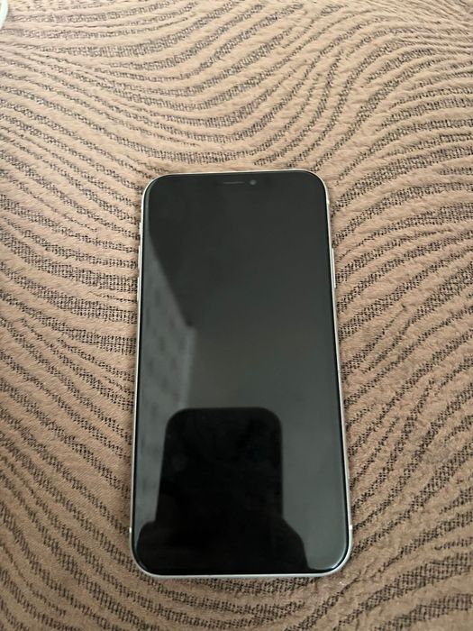 айфон XR срочно продаю