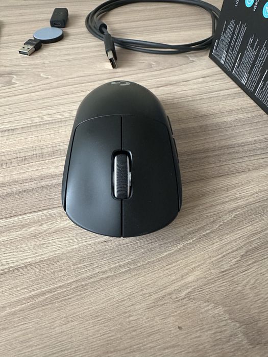 Logitec g pro x Superlight 2. САМО ЛИЧНО ПРЕДАВАНЕ