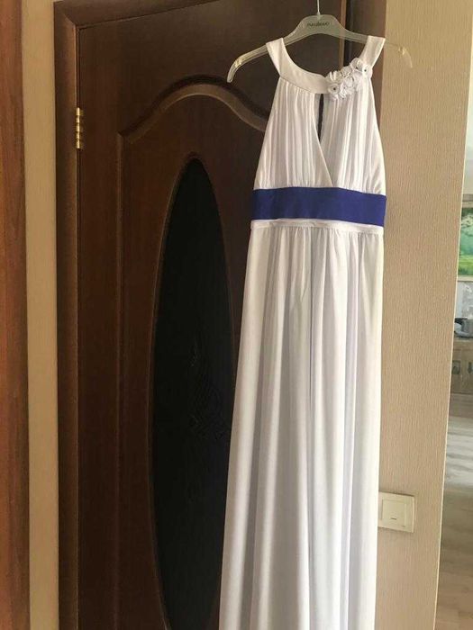 Платье на выпускной. Школа