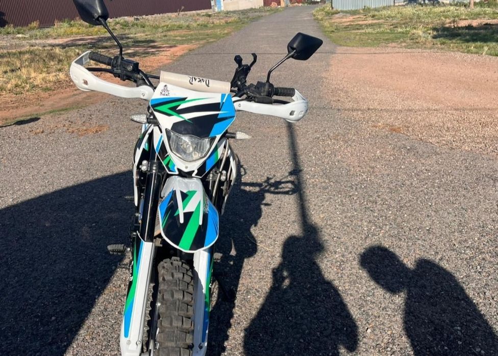Эндуро Dakar250 продам