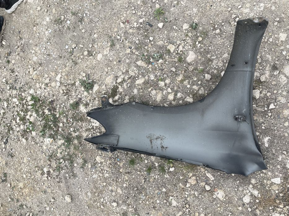 Ляв калник Мицубиши Outlander