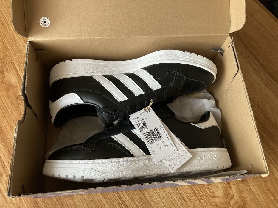 Оригинални мъжки маратонки Adidas Team Court