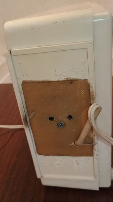 Стабилизатор сотилади арзон