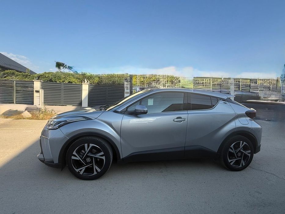 Toyota CH-R 2023