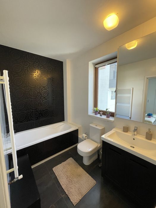 Proprietar inchiriez apartament 2 camere Sisesti