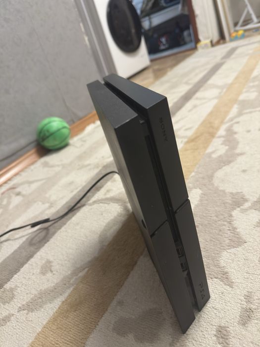 Play station 4 500 гигабайт