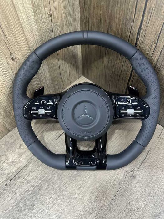 Mercedes Custom Спортен Волан – Персонализиран Дизайн!