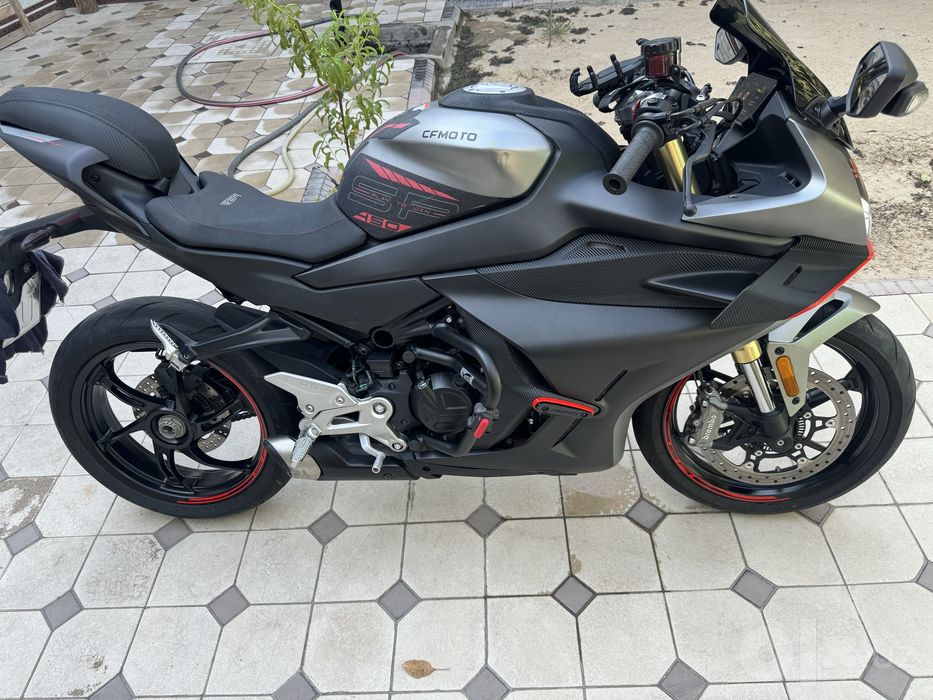 CF Moto 450 SR-S