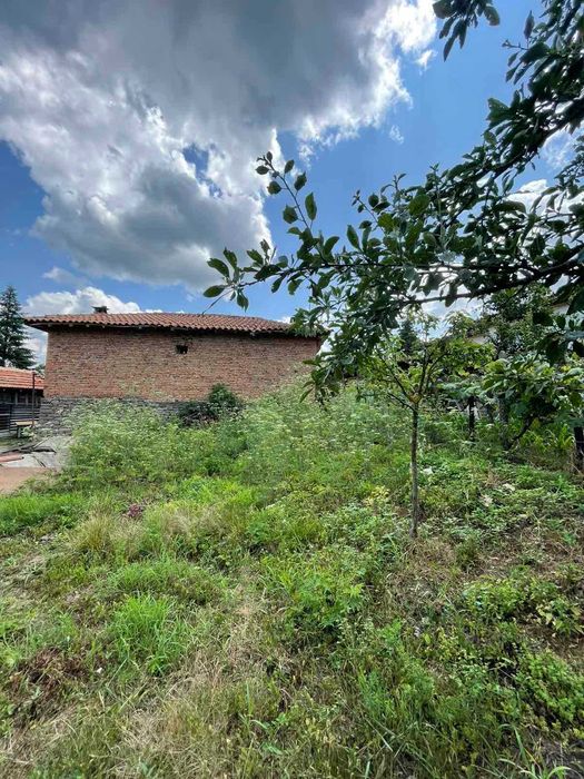 Продава се Къща в с. Медвен, Област Сливен - 80 кв.м за 727 €/кв.м - Снимка #15