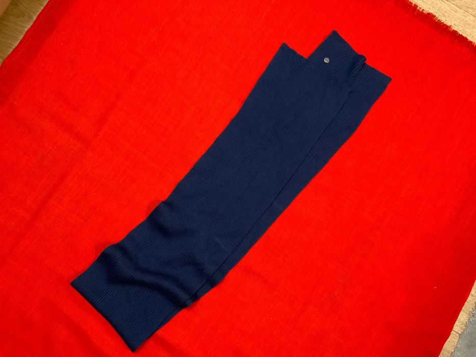 Hugo Boss-оригинален шал