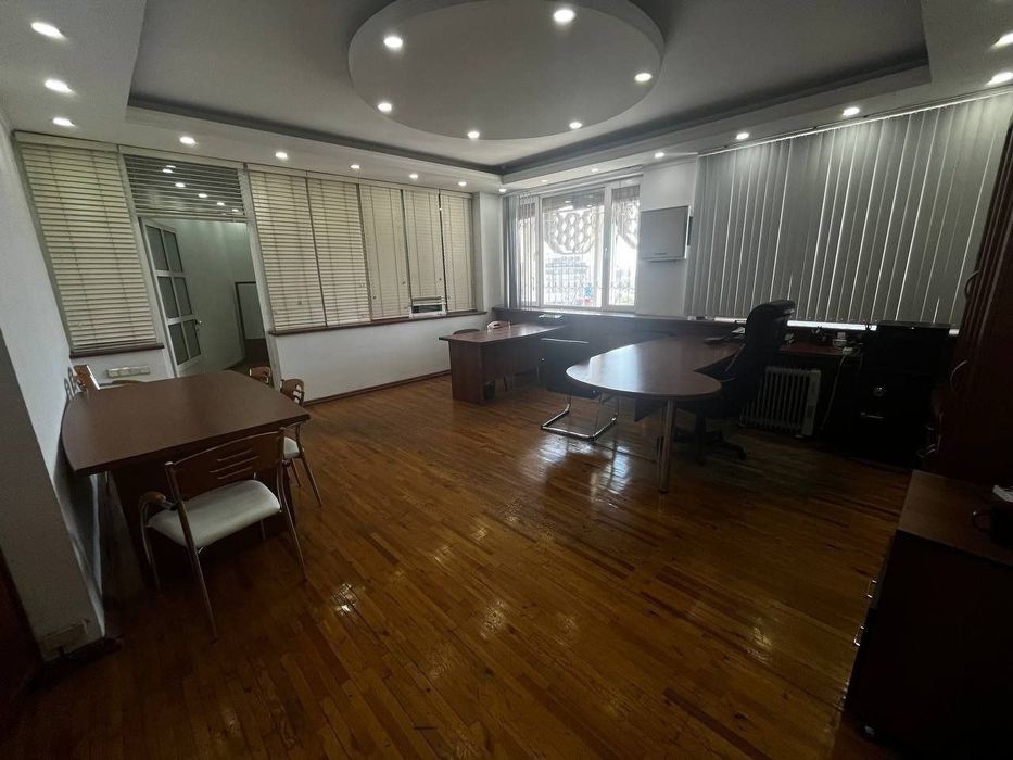 2х комнатный Офис с мебелью на м.Ойбек