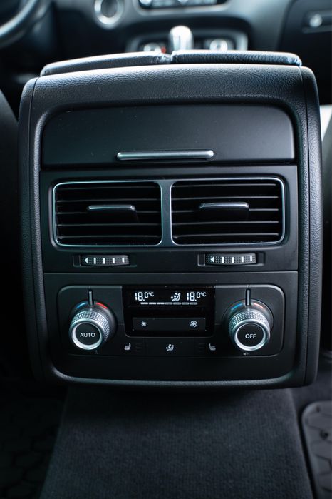 Volkswagen Touareg R-line Full