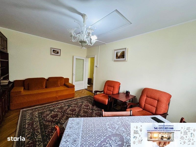 3 Camere, Piata Centrala!