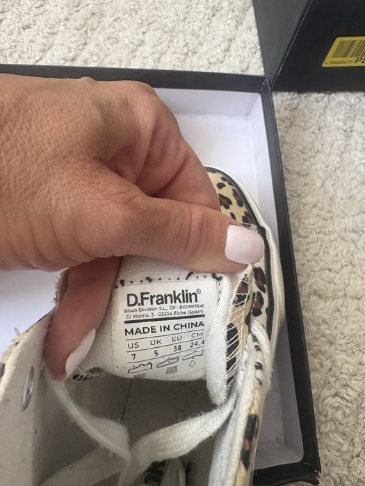 Дамски кецове на DR. FRANKLIN