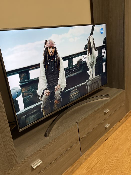 Телевизор LG 49UK7550MLA