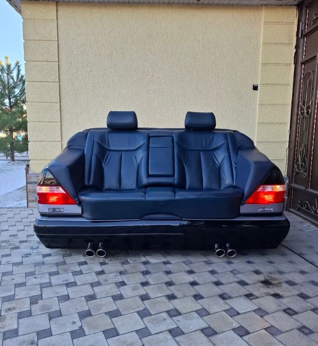 Диван из автомобиля