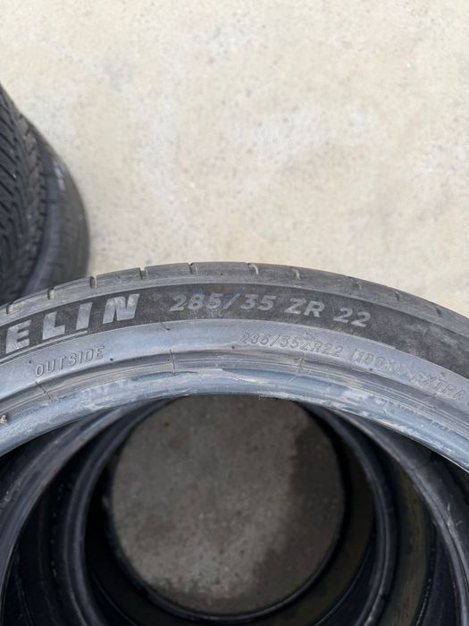 Michelin 325/35/22 și 285/35/22