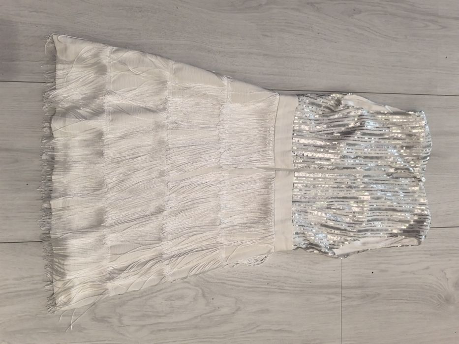 Рокля Lucy Л с ресни за парти