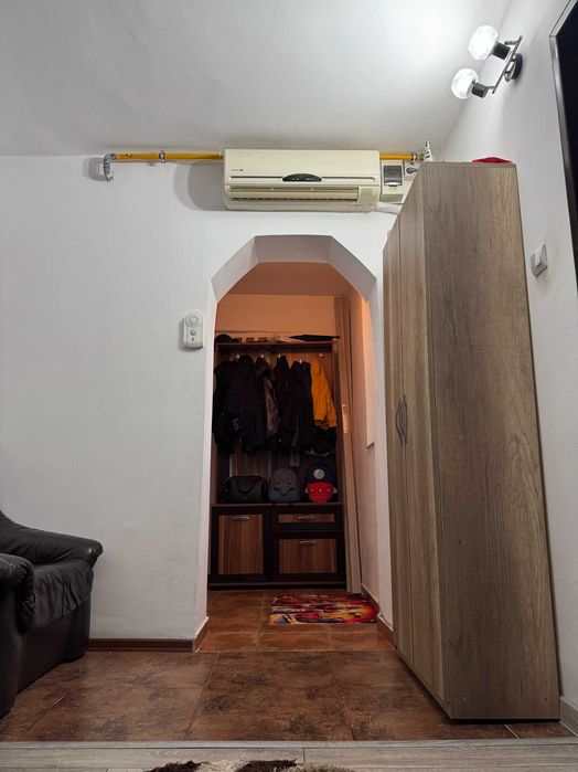 Apartament 2 camere Piata Meva .