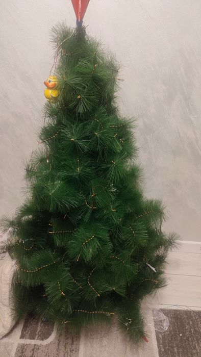 Елка очень красивая