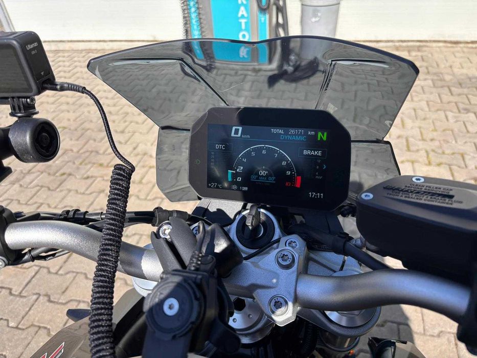Motocicleta BMW F 900 R