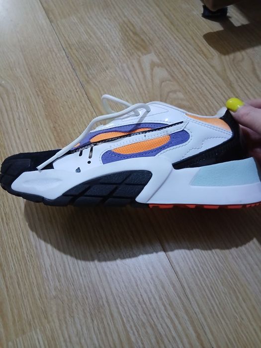 Adidași PUMA 37 1/2