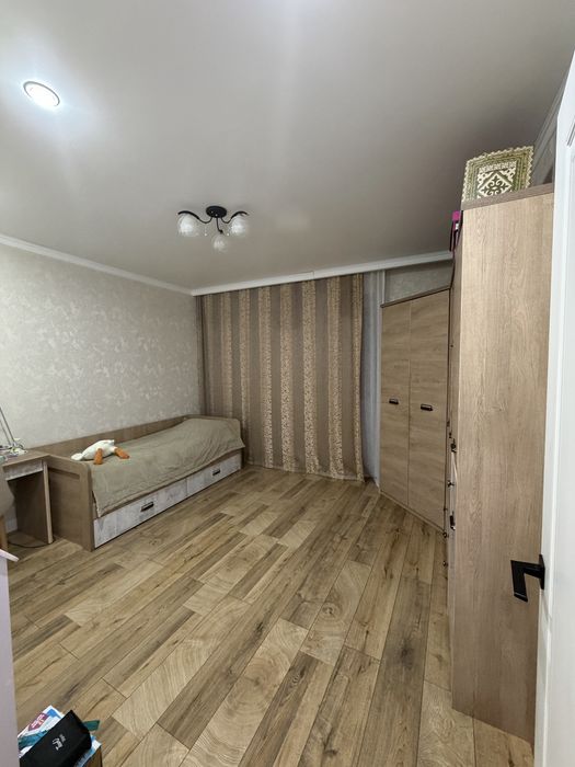 Продам 3 комнатную квартиру