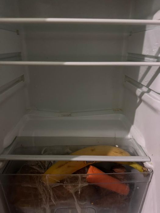 Холдильник в хорошом состояни