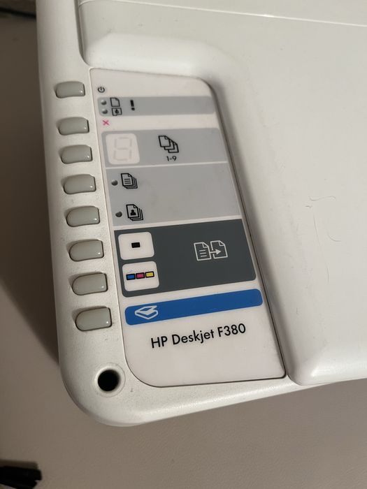 Принтер HP Deskjet F380