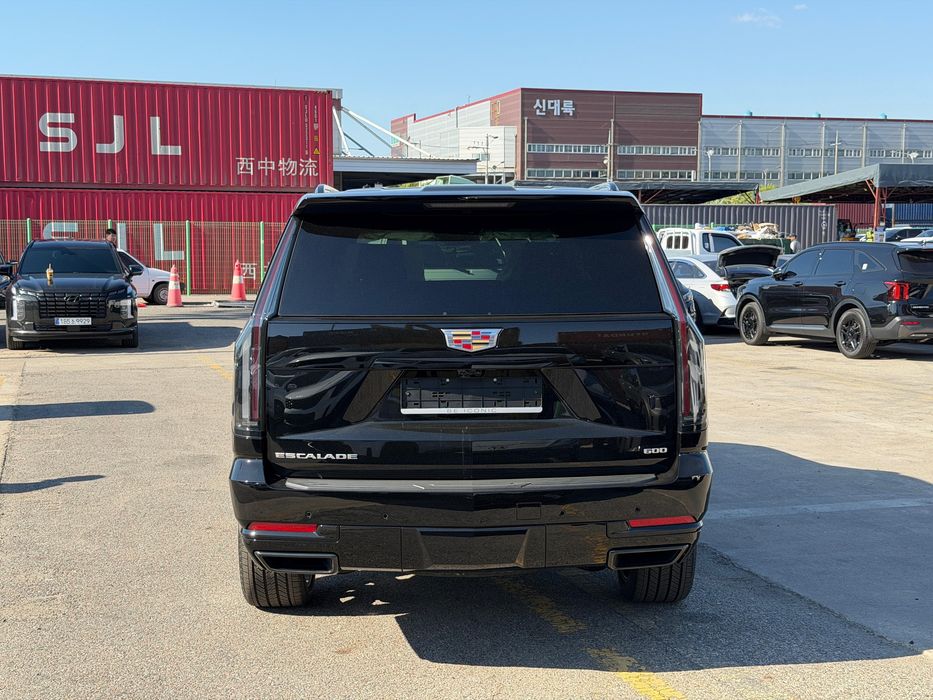Cadillac 2026 ESCALADE ESV