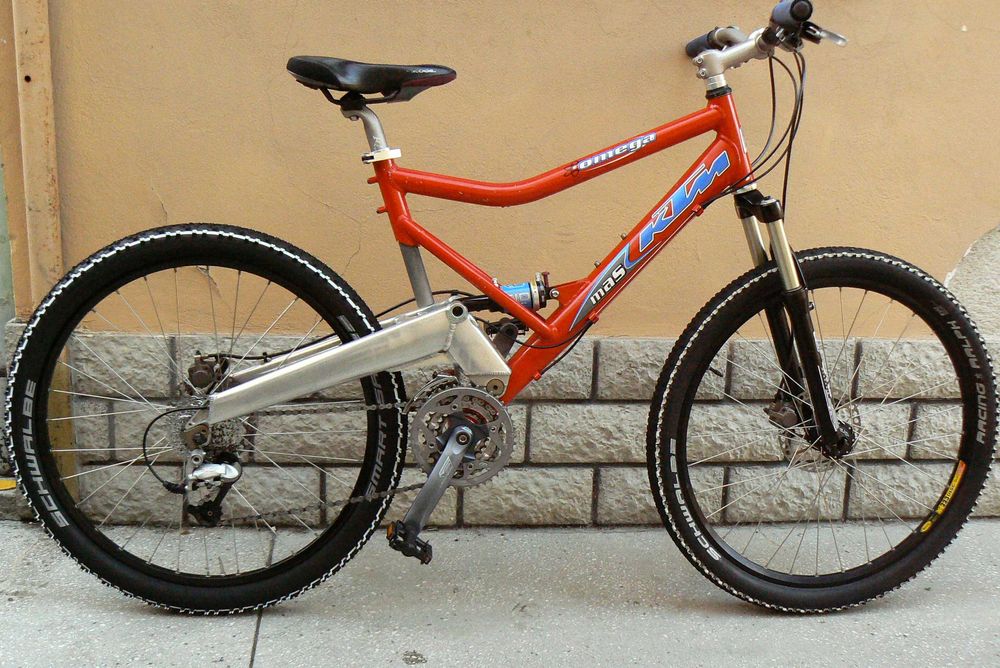 Bicicleta mountain bike full suspensie KTM