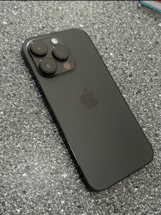 продам iphone 14 pro
