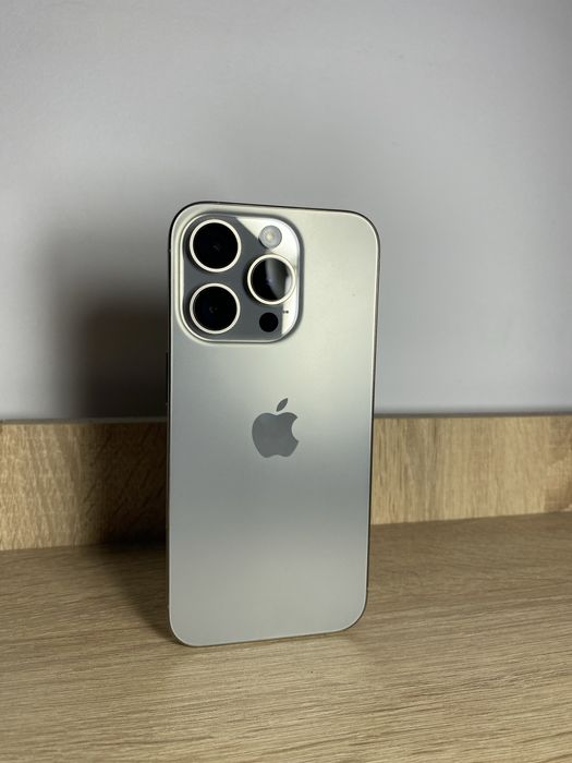 КАТО НОВ Iphone 15 pro 128gb 100%