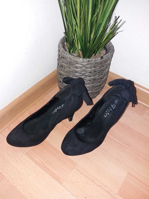 GRATUIT transport Pantofi  nr 37 stare foarte buna