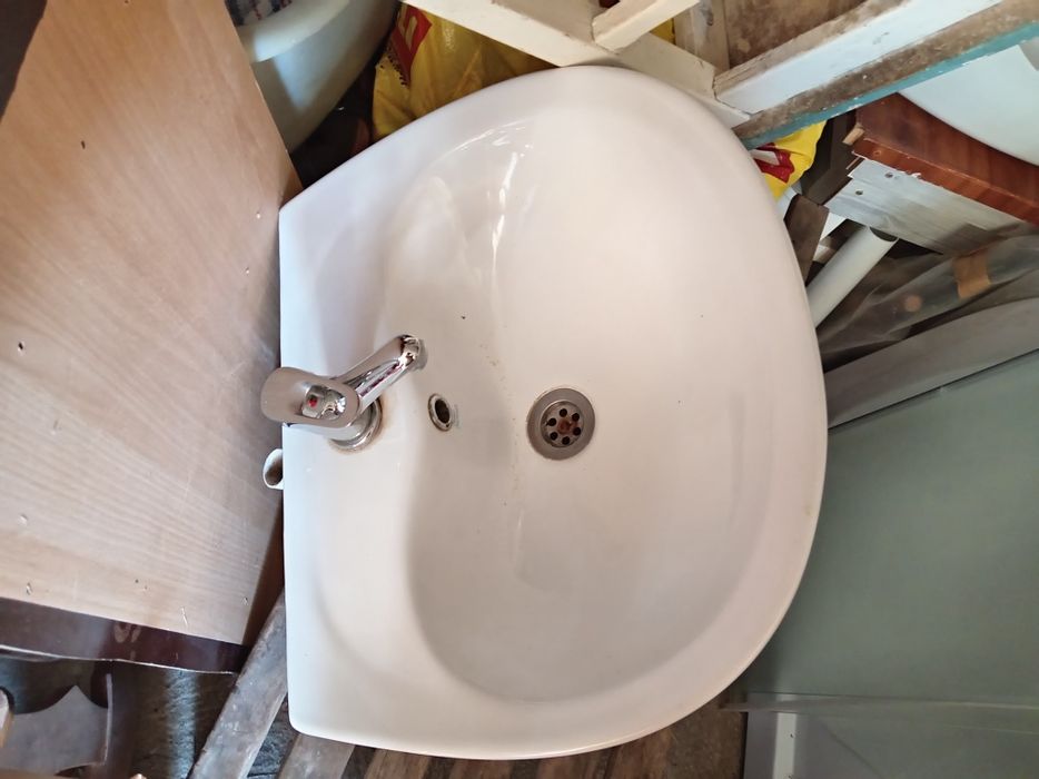 Chiuveta, wc, cabina dus, boiler de vanzare